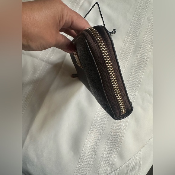 Michael Kors Chocolate Brown Wallet with Gold Plate - Picture 8 of 11